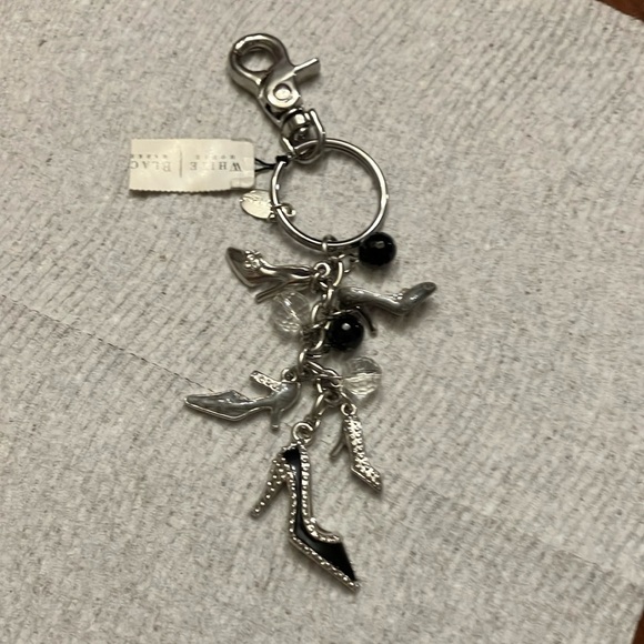 WHITE HOUSE BLACK MARKET. HIGH HEEL BAG CHARM. BLACK & CLEAR BEADS/SILVER. NWT - Picture 1 of 6
